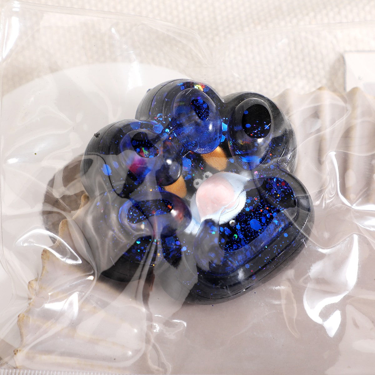 Jucarie Antistres Squishy, selexmo, cu Revenire Lenta, Squeeze Pinch Family, Model Cat Paw, 6.5 x 6 cm, din Tpr, 4-6 Ani, Model 3 Vietati Marine, Negru cu Insertii
