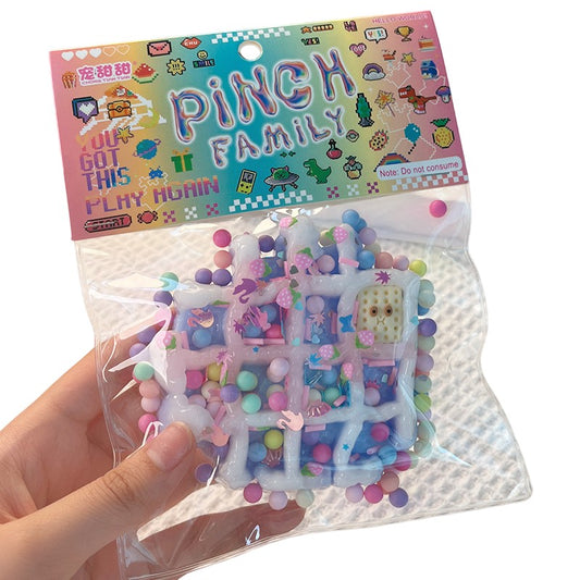 Jucarie Antistres Squishy, selexmo, cu Revenire Lenta, Squeeze Pinch Family, Model Waffle, 6x6 cm, 99g, Ambalaj Transparent, Multicolor
