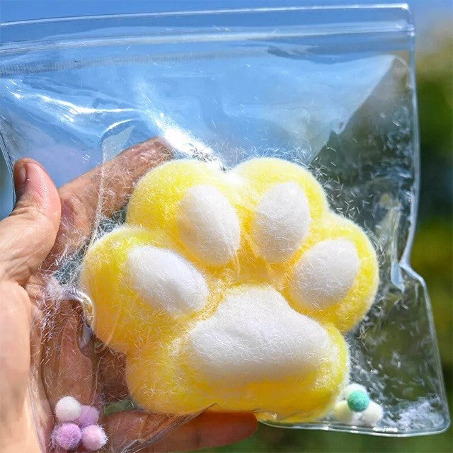 Jucarie Interactiva Squishy, selexmo, Model Cat Paw, Squeeze Pinch Family, Revenire Lenta, din TPR, +3 Ani, 7.5 cm, Textura Puf, Galben