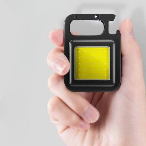 Lanterna de buzunar tip breloc, incarcare prin usb Type C