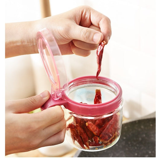 Recipient Condimente, selexmo, din Stilca, 180 ml, cu Maner si Lingurita, 8 x 9 cm, Capac Transparent, Roz