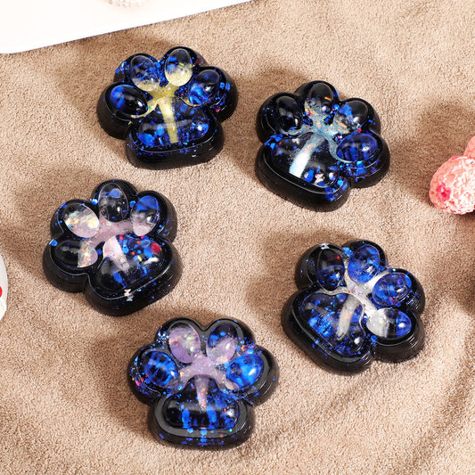 Jucarie Antistres Squishy, selexmo, cu Revenire Lenta, Squeeze Pinch Family, Model Cat Paw, 6.5 x 6 cm, din Tpr, 4-6 Ani, Model 6 Galaxie, Negru cu Insertii