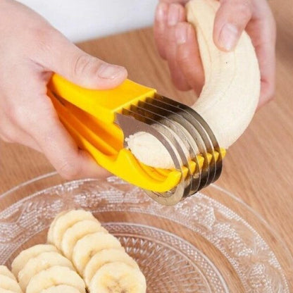 Tocător manual pentru fructe şi legume