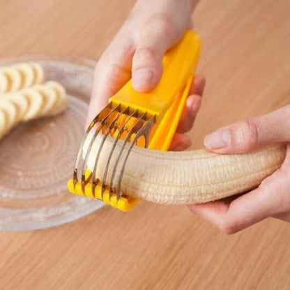Tocător manual pentru fructe şi legume