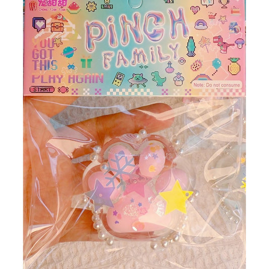 Jucarie Antistres Squishy, selexmo, cu Revenire Lenta, Squeeze Pinch Family, Model Labuta de Pisica, 6x5.5 cm, 70g, Ambalaj Transparent, Roz-Transparent