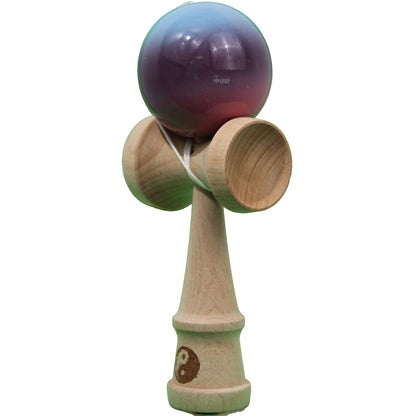 Jucarie Kendama X Originala, Profesionala, Selexmo, Super Sticky din Lemn, 18 cm, Gradient Albastru Deschis/Mov/Roz