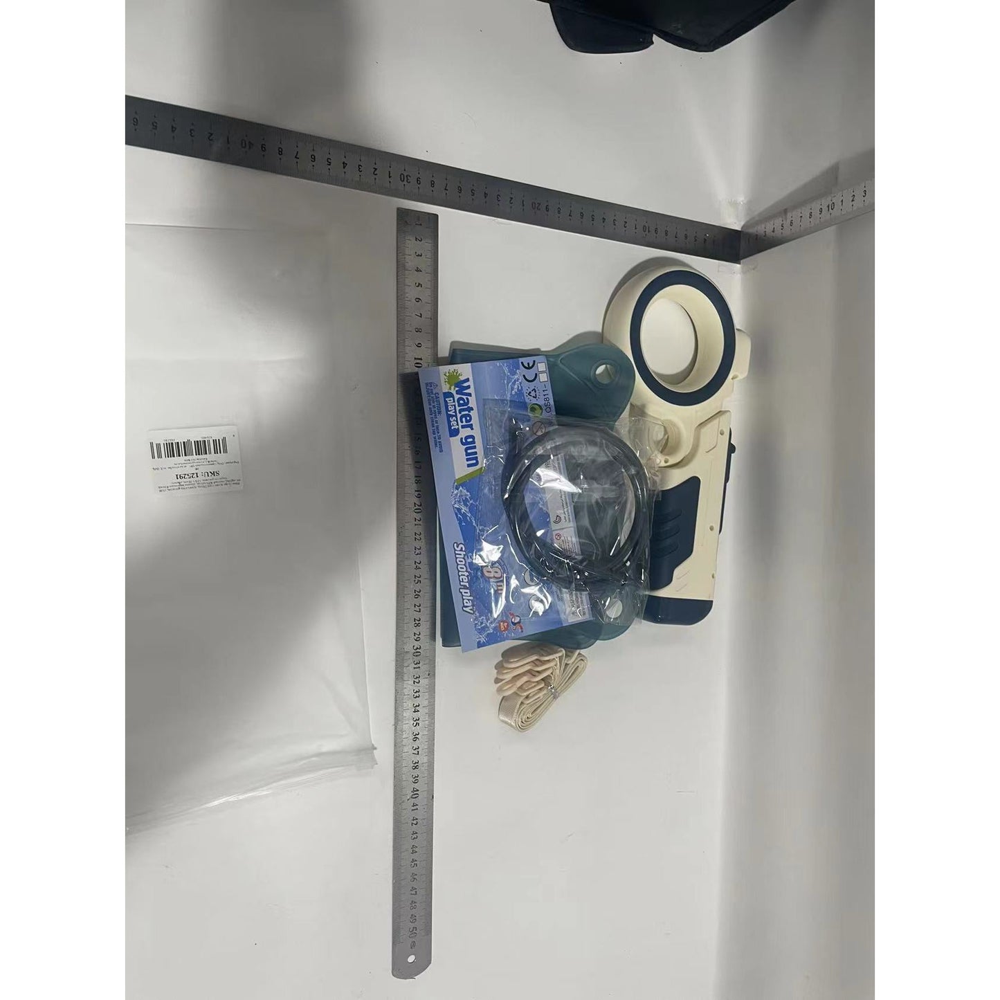 Pistol cu apa pentru copii Selexmo, rezervor tip ghiozdan, 1500 ml, reglabil, material ABS/silicon, distanta improscare 8 metri, tragaci cu presiune, 12.5 x 28 cm, albastru
