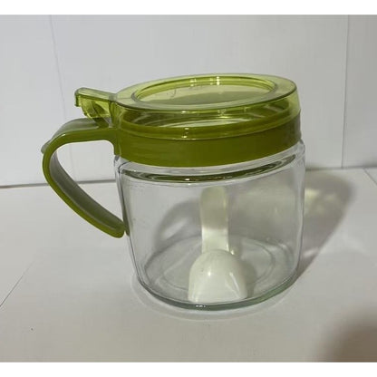 Recipient Condimente, selexmo, din Stilca, 180 ml, cu Maner si Lingurita, 8 x 9 cm, Capac Transparent, Verde