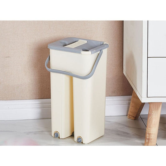 Set de curatenie selexmo, mop si galeata, galeata 6 l, 2 rezerve microfibra incluse, design modern, pentru interior, material plastic, peri sintetici, plat, cu storcere, bej