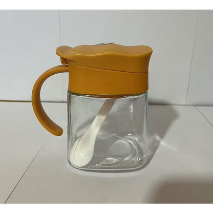 Recipient Condimente, selexmo, din Stilca, 180 ml, cu Maner si Lingurita, 11.3 x 8.2 cm, Capac Ondulat, Galben